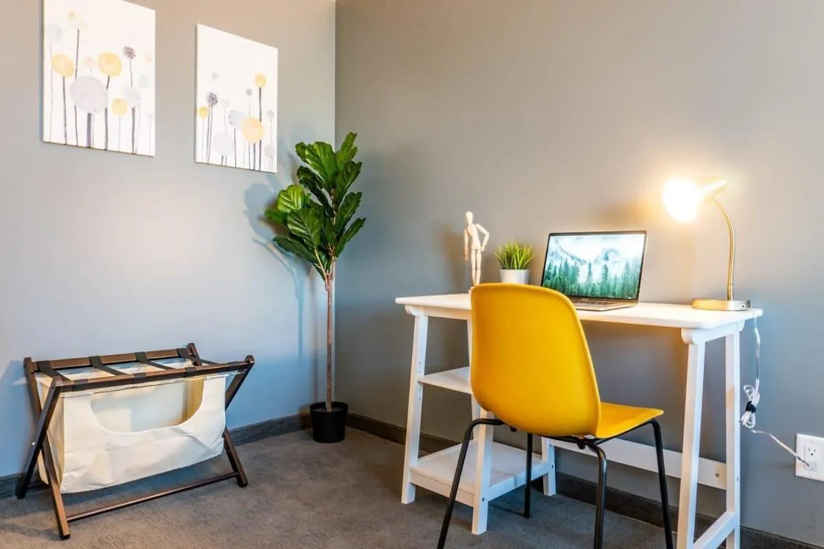Appartamento New Listing Luxurious Downtown Loft Heated Parking Rooftop Patio Bbq Gym Coffee Winnipeg